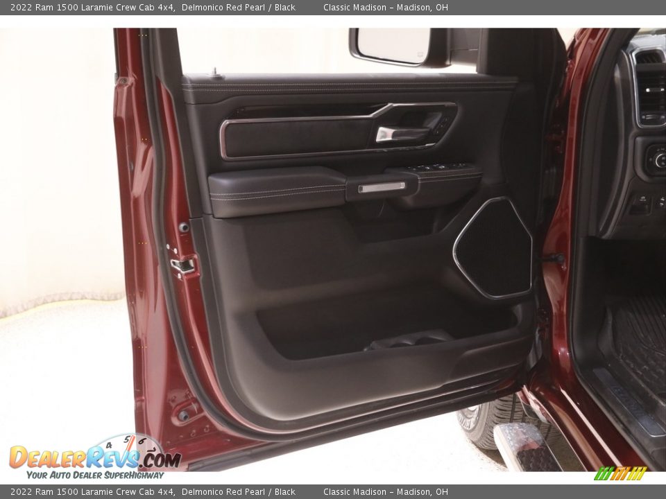 2022 Ram 1500 Laramie Crew Cab 4x4 Delmonico Red Pearl / Black Photo #4