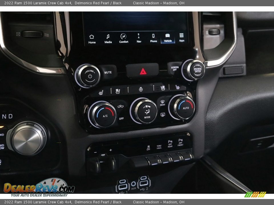 2022 Ram 1500 Laramie Crew Cab 4x4 Delmonico Red Pearl / Black Photo #17