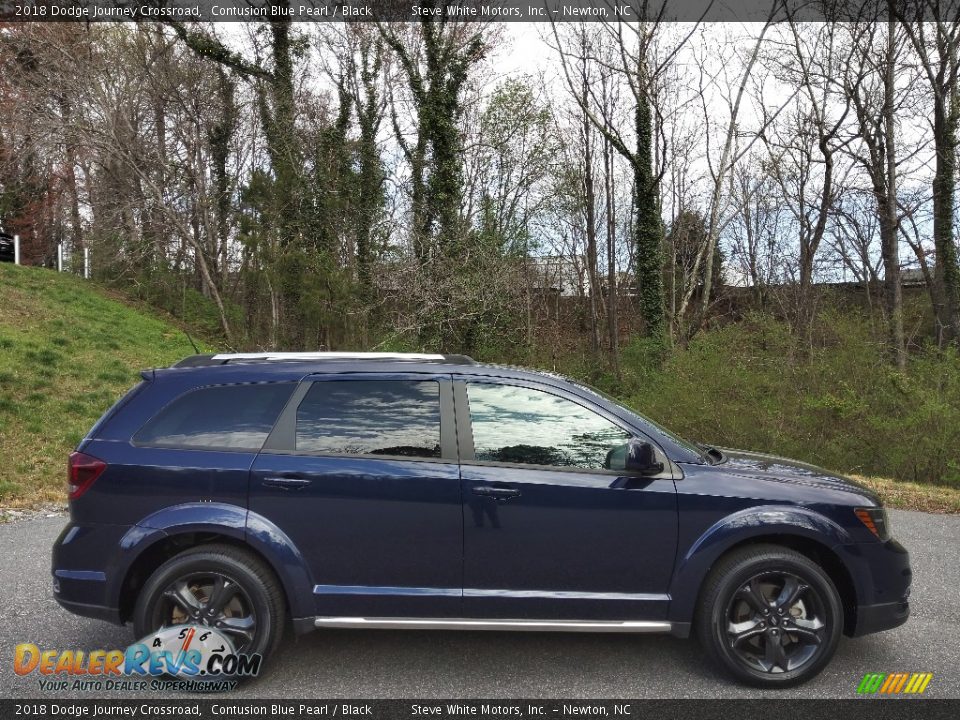 2018 Dodge Journey Crossroad Contusion Blue Pearl / Black Photo #5