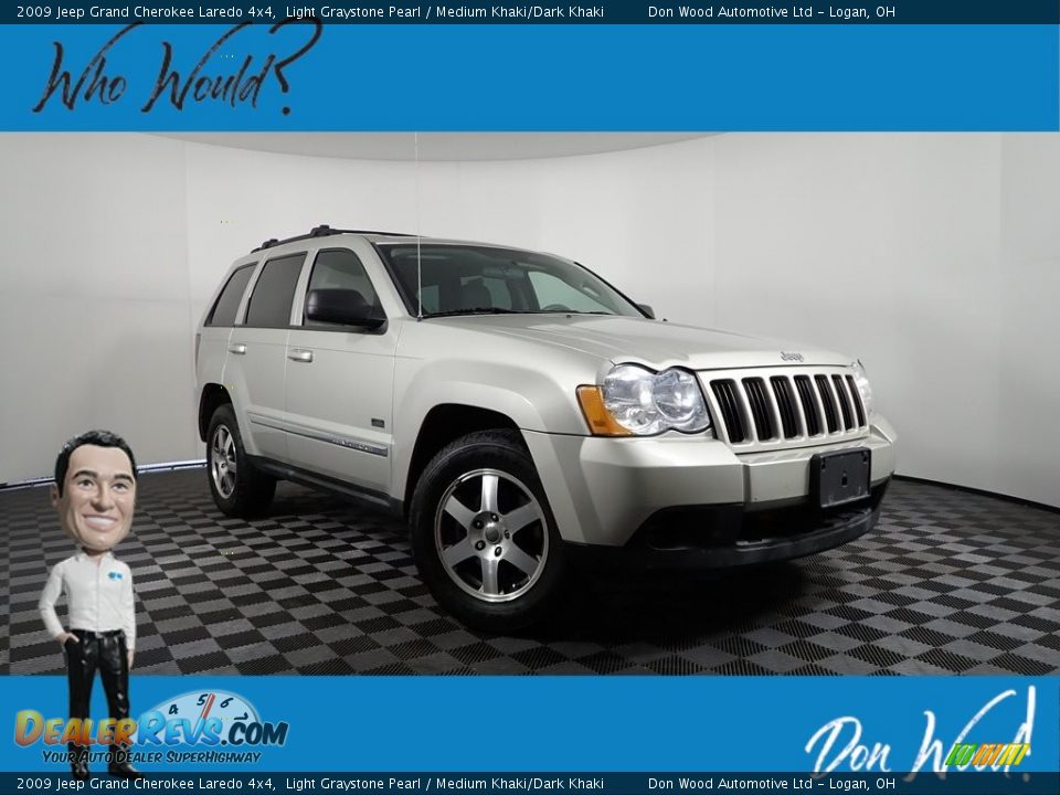 2009 Jeep Grand Cherokee Laredo 4x4 Light Graystone Pearl / Medium Khaki/Dark Khaki Photo #1