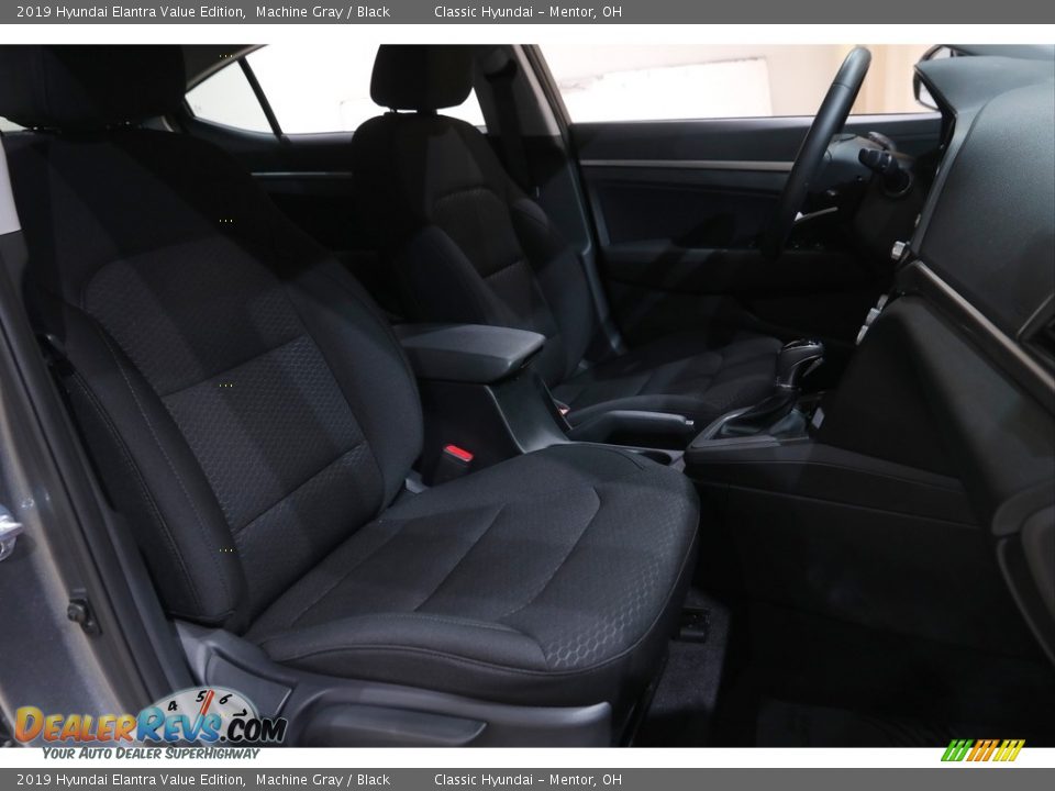 2019 Hyundai Elantra Value Edition Machine Gray / Black Photo #13