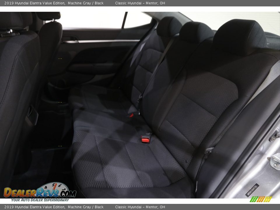 2019 Hyundai Elantra Value Edition Machine Gray / Black Photo #15
