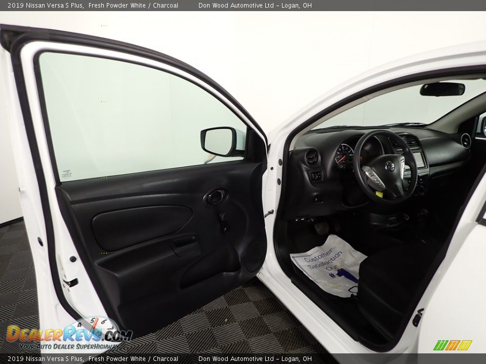 2019 Nissan Versa S Plus Fresh Powder White / Charcoal Photo #12