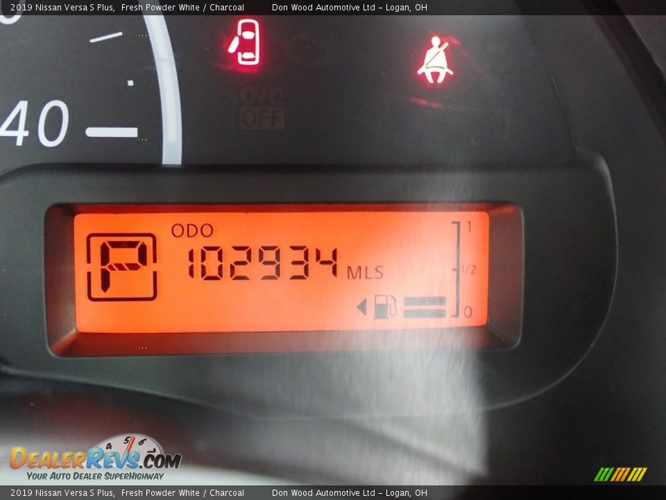 2019 Nissan Versa S Plus Fresh Powder White / Charcoal Photo #30