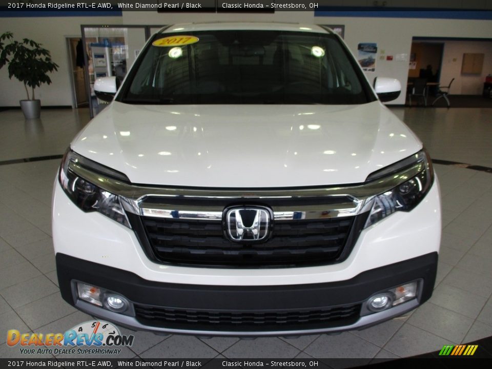 2017 Honda Ridgeline RTL-E AWD White Diamond Pearl / Black Photo #2