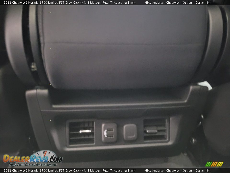 2022 Chevrolet Silverado 1500 Limited RST Crew Cab 4x4 Iridescent Pearl Tricoat / Jet Black Photo #23