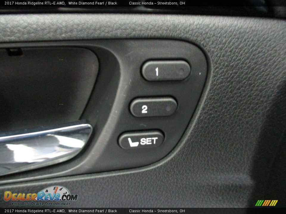 2017 Honda Ridgeline RTL-E AWD White Diamond Pearl / Black Photo #34