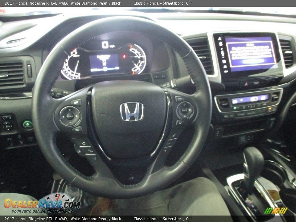2017 Honda Ridgeline RTL-E AWD White Diamond Pearl / Black Photo #36