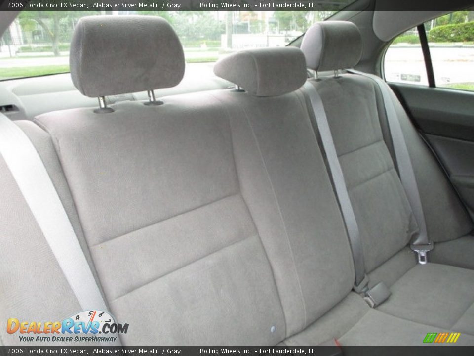 2006 Honda Civic LX Sedan Alabaster Silver Metallic / Gray Photo #32
