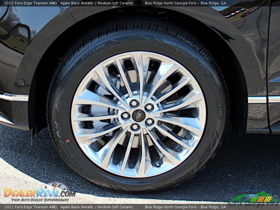 2022 Ford Edge Titanium AWD Agate Black Metallic / Medium Soft Ceramic Photo #9