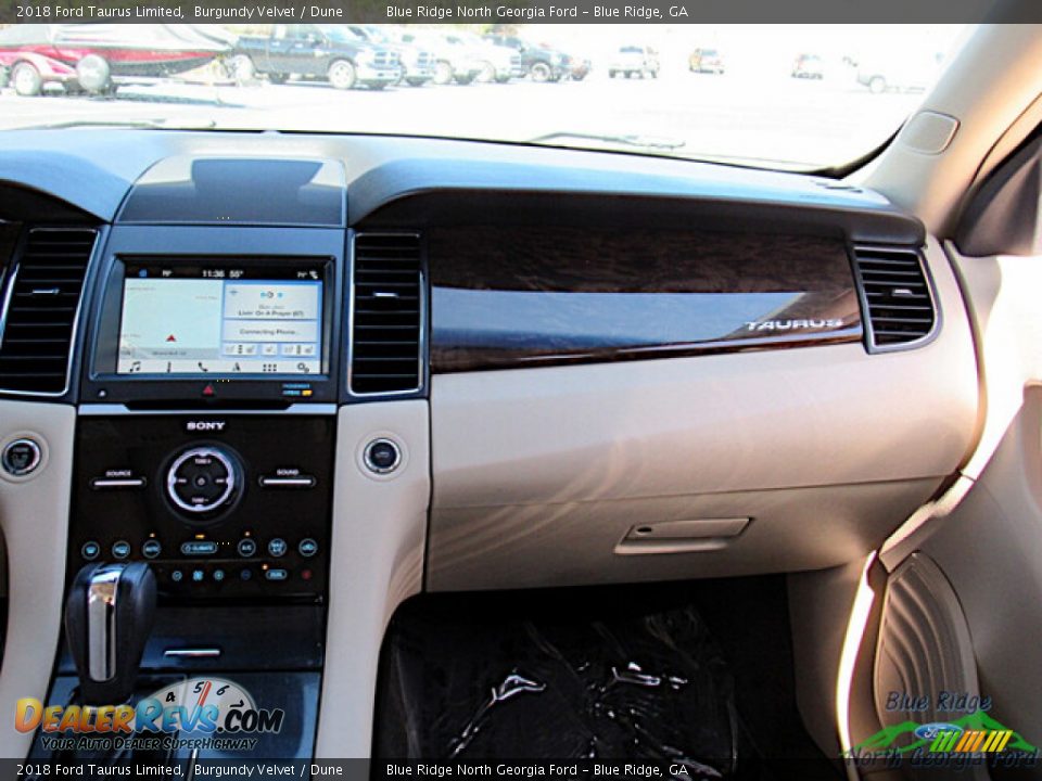 2018 Ford Taurus Limited Burgundy Velvet / Dune Photo #15