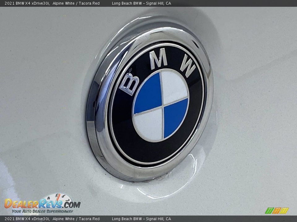 2021 BMW X4 xDrive30i Alpine White / Tacora Red Photo #9