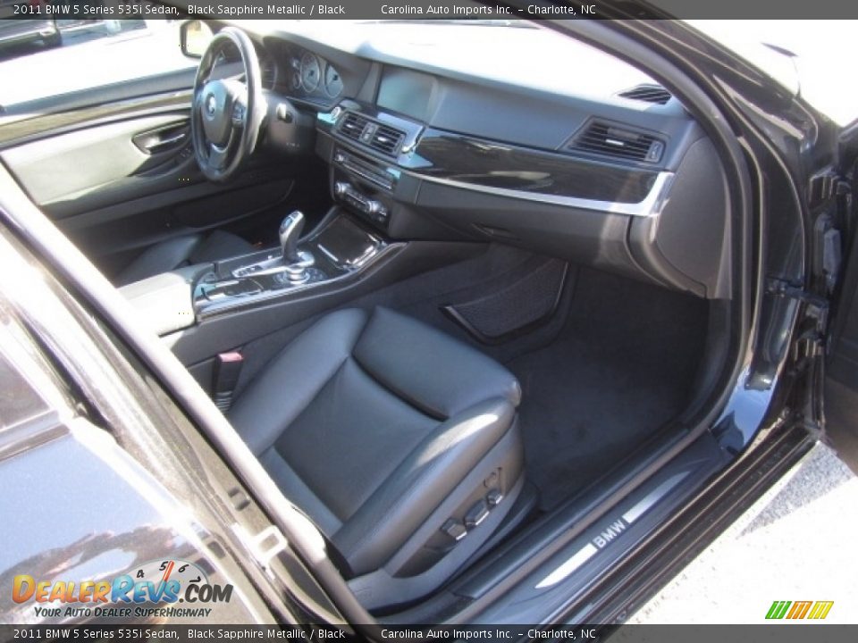 2011 BMW 5 Series 535i Sedan Black Sapphire Metallic / Black Photo #21