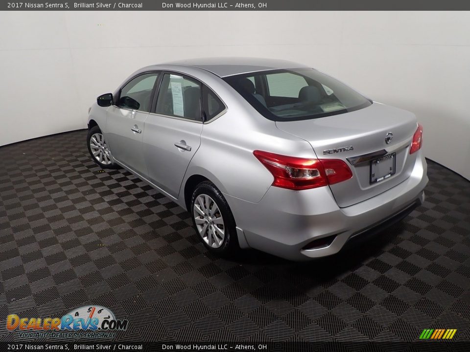 2017 Nissan Sentra S Brilliant Silver / Charcoal Photo #10