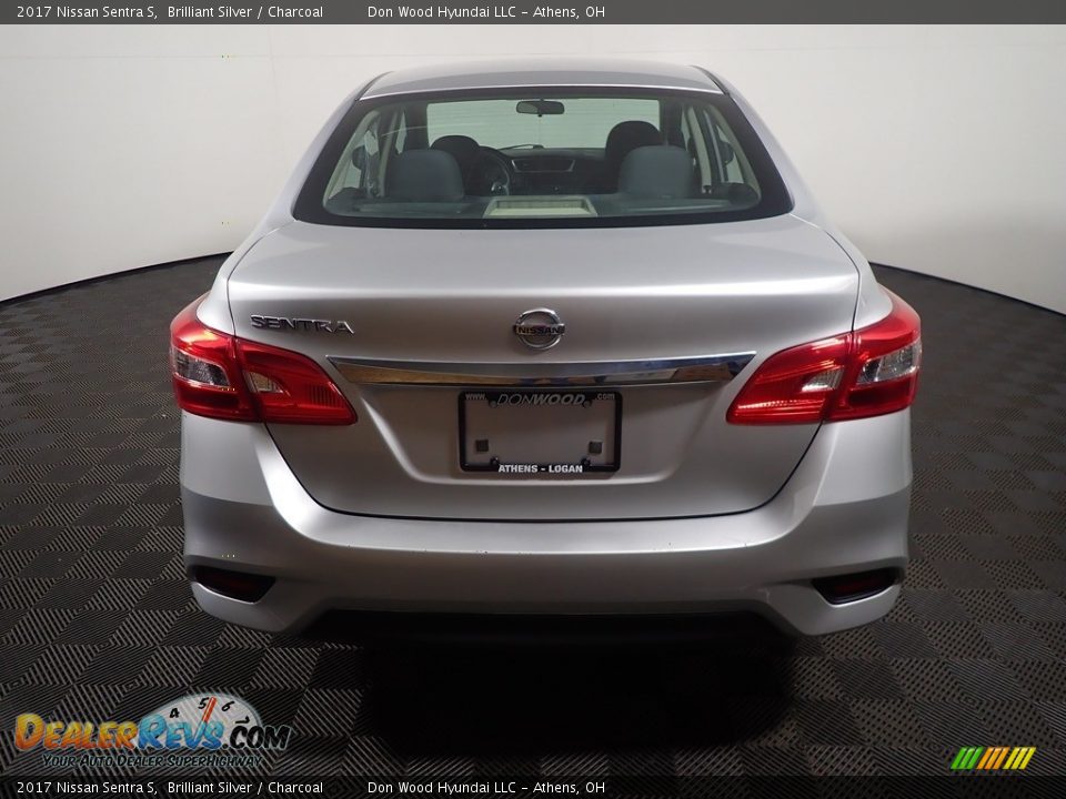 2017 Nissan Sentra S Brilliant Silver / Charcoal Photo #11