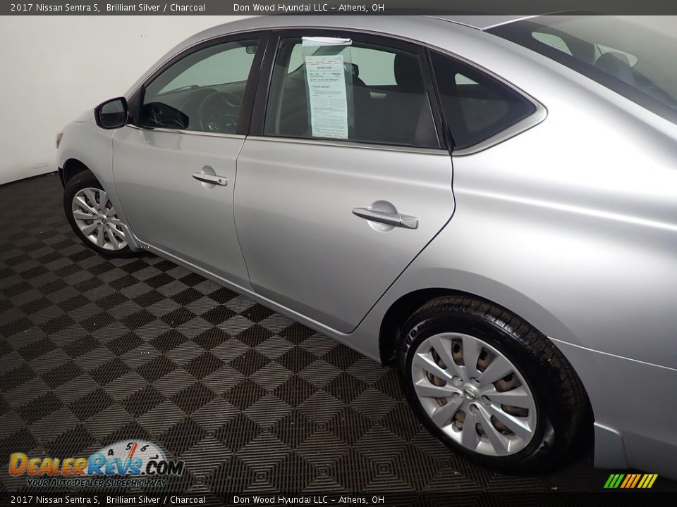 2017 Nissan Sentra S Brilliant Silver / Charcoal Photo #16