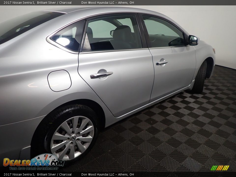 2017 Nissan Sentra S Brilliant Silver / Charcoal Photo #17
