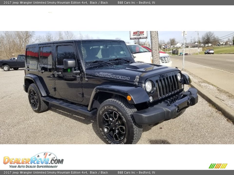 2017 Jeep Wrangler Unlimited Smoky Mountain Edition 4x4 Black / Black Photo #31