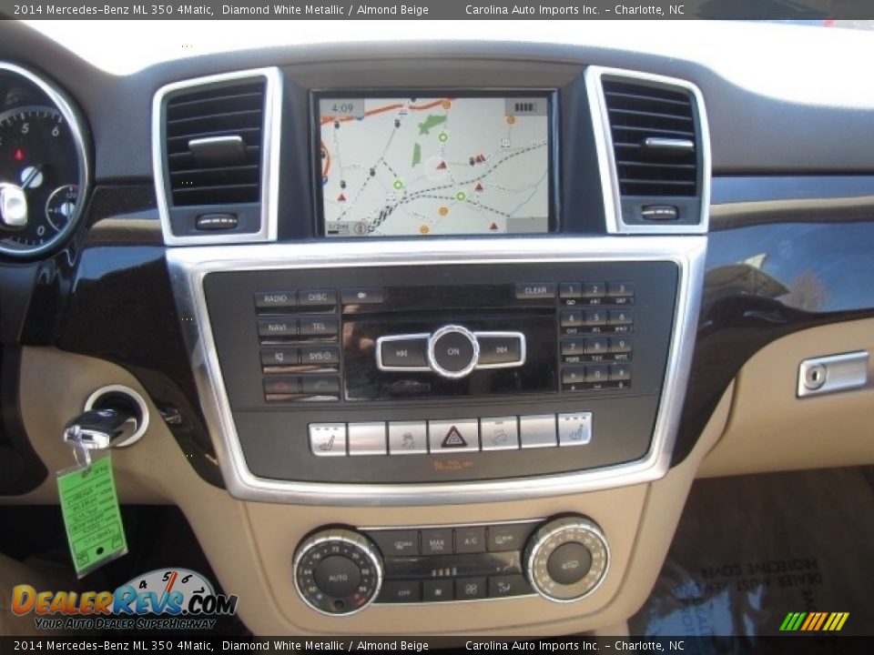 2014 Mercedes-Benz ML 350 4Matic Diamond White Metallic / Almond Beige Photo #15