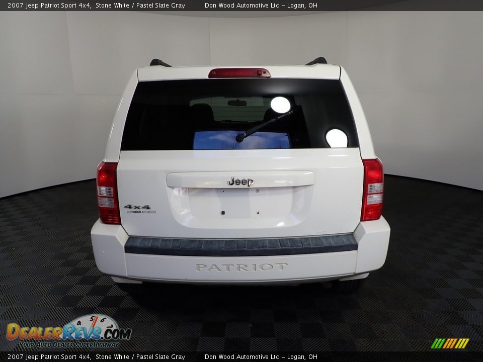 2007 Jeep Patriot Sport 4x4 Stone White / Pastel Slate Gray Photo #5