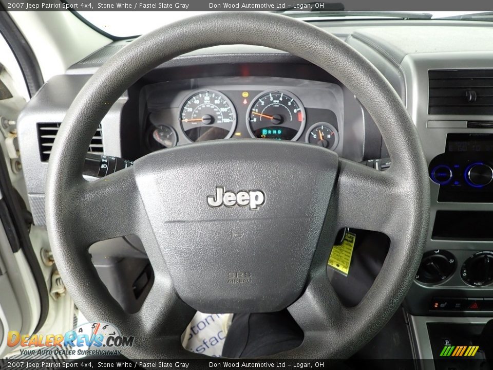 2007 Jeep Patriot Sport 4x4 Stone White / Pastel Slate Gray Photo #11
