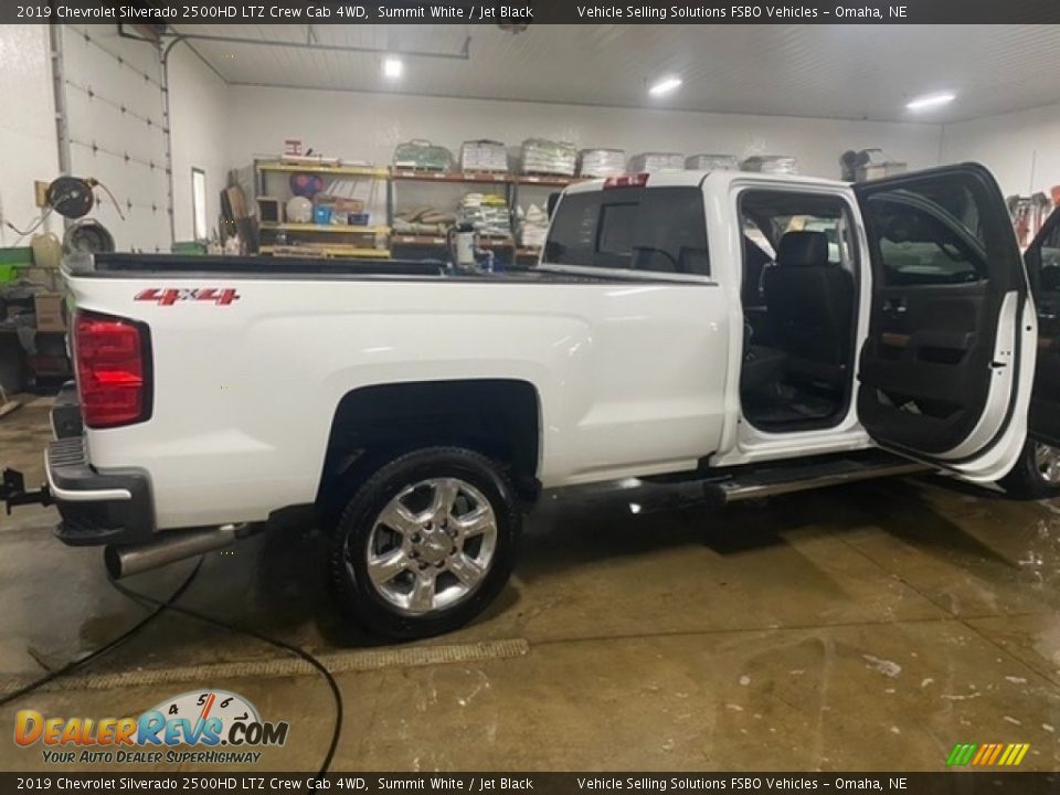 2019 Chevrolet Silverado 2500HD LTZ Crew Cab 4WD Summit White / Jet Black Photo #1