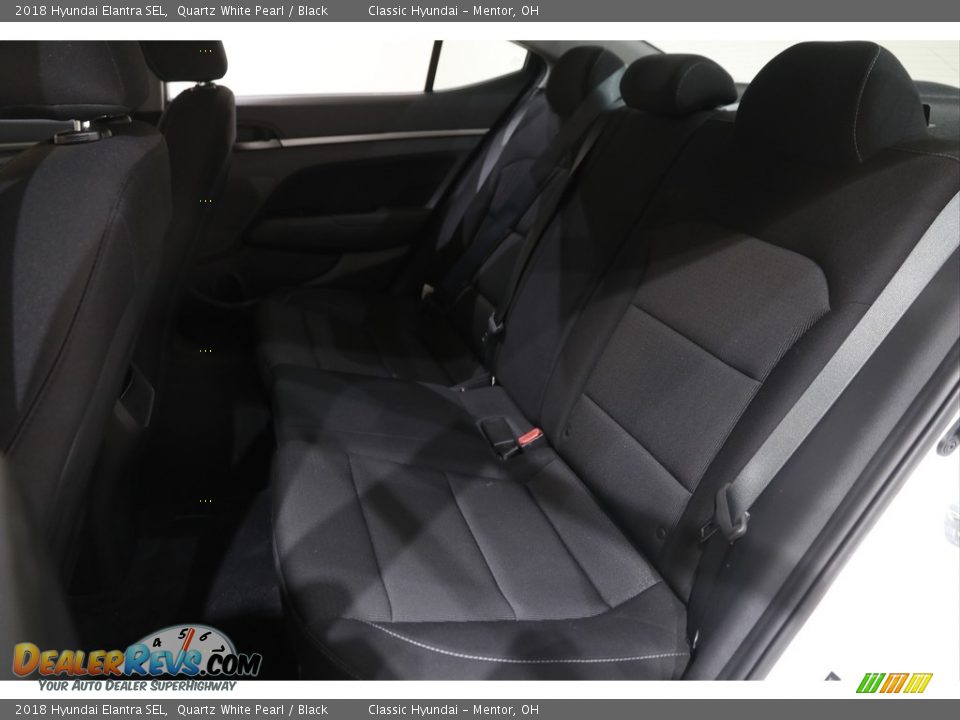 2018 Hyundai Elantra SEL Quartz White Pearl / Black Photo #15