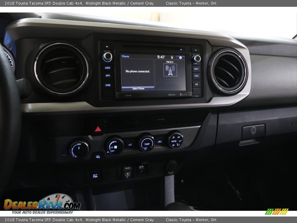 2018 Toyota Tacoma SR5 Double Cab 4x4 Midnight Black Metallic / Cement Gray Photo #9