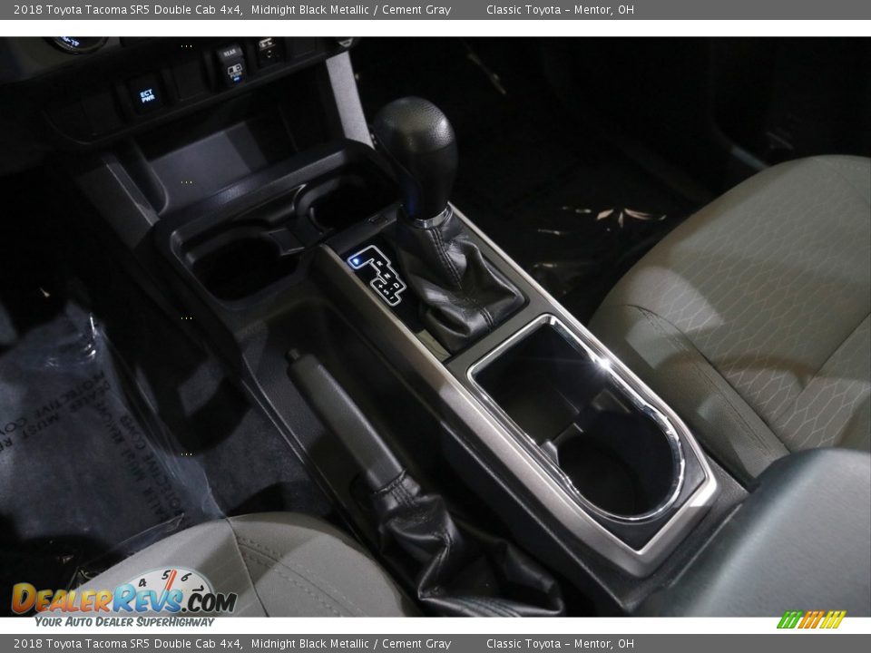 2018 Toyota Tacoma SR5 Double Cab 4x4 Midnight Black Metallic / Cement Gray Photo #13