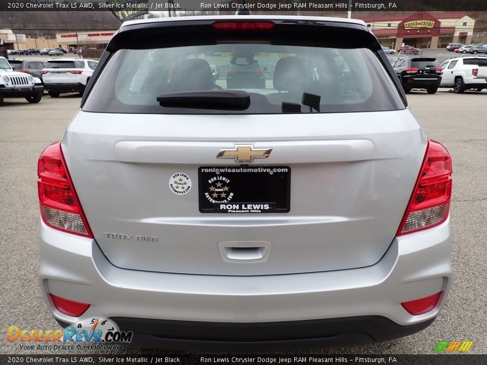 2020 Chevrolet Trax LS AWD Silver Ice Metallic / Jet Black Photo #4