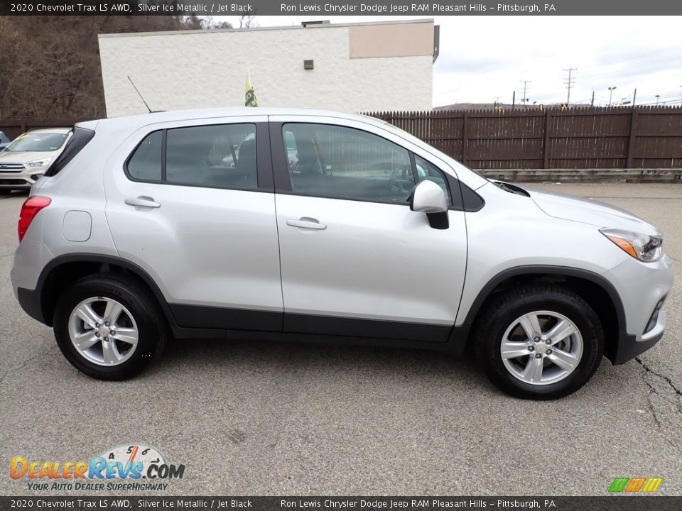 2020 Chevrolet Trax LS AWD Silver Ice Metallic / Jet Black Photo #7