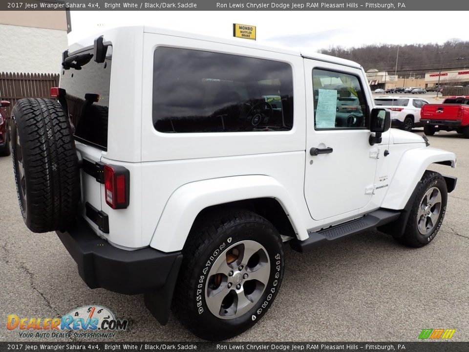 2017 Jeep Wrangler Sahara 4x4 Bright White / Black/Dark Saddle Photo #6