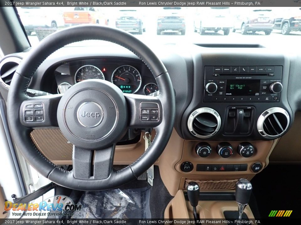 2017 Jeep Wrangler Sahara 4x4 Bright White / Black/Dark Saddle Photo #13