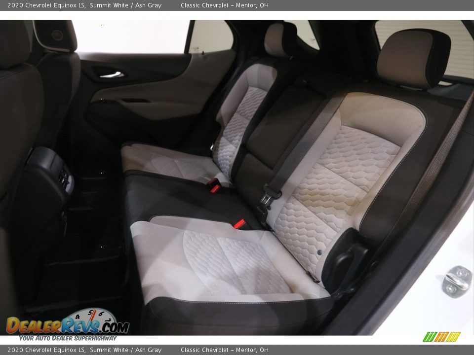 2020 Chevrolet Equinox LS Summit White / Ash Gray Photo #16