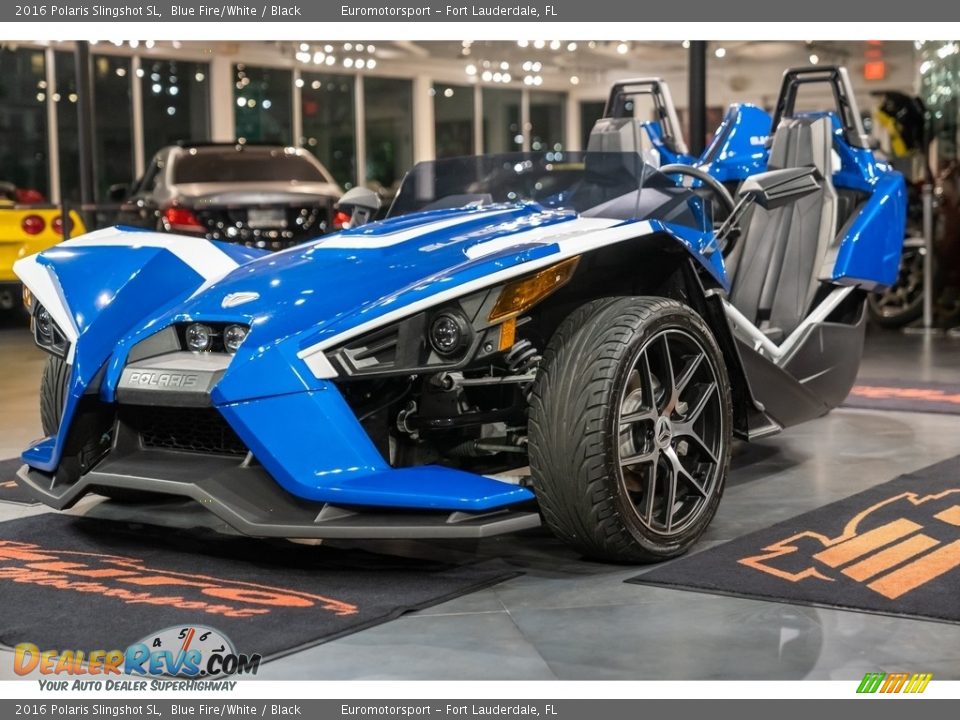 Blue Fire/White 2016 Polaris Slingshot SL Photo #16