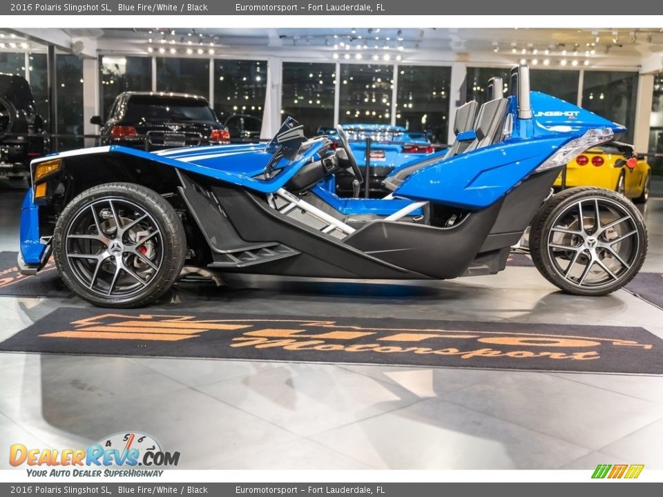 Blue Fire/White 2016 Polaris Slingshot SL Photo #20