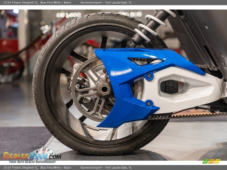 2016 Polaris Slingshot SL Wheel Photo #22