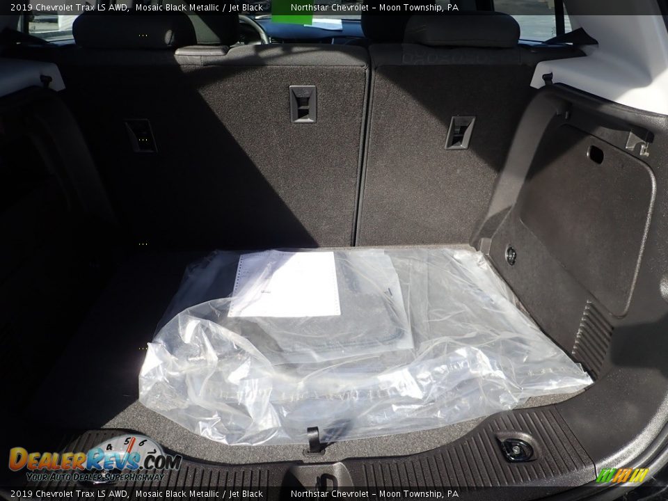 2019 Chevrolet Trax LS AWD Mosaic Black Metallic / Jet Black Photo #7