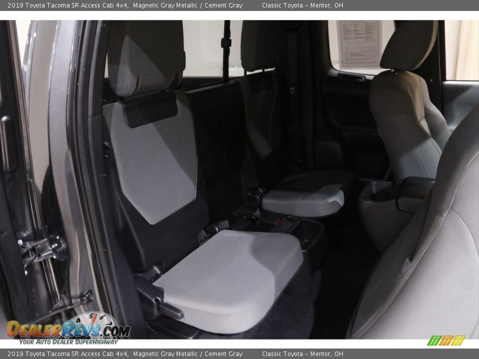 2019 Toyota Tacoma SR Access Cab 4x4 Magnetic Gray Metallic / Cement Gray Photo #15