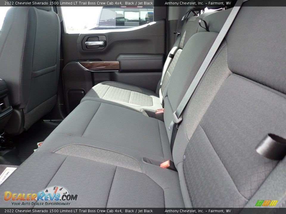 2022 Chevrolet Silverado 1500 Limited LT Trail Boss Crew Cab 4x4 Black / Jet Black Photo #11