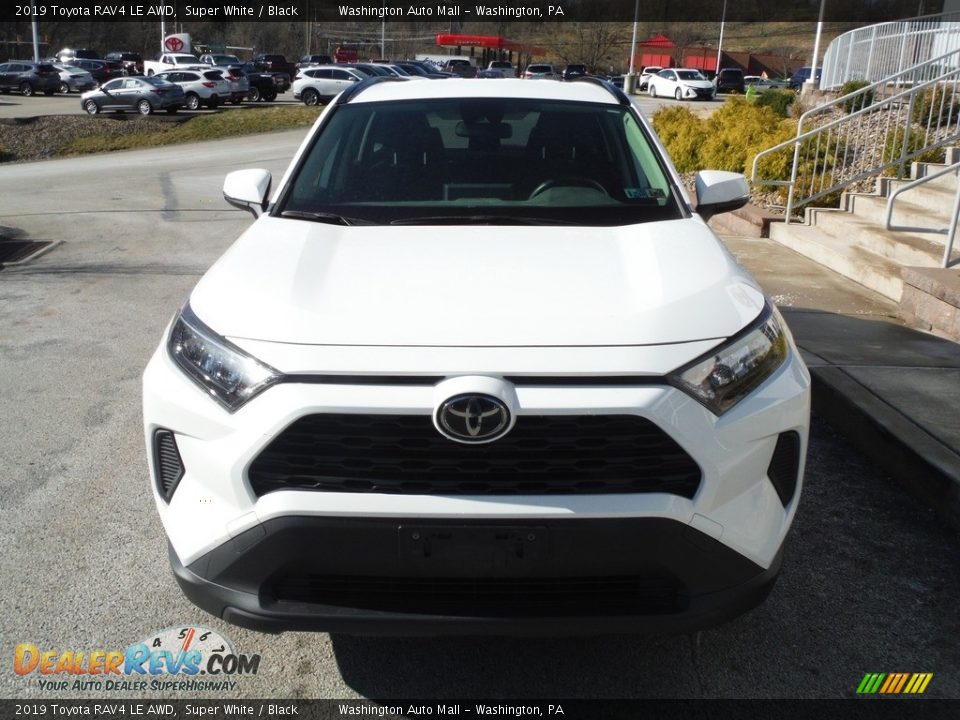 2019 Toyota RAV4 LE AWD Super White / Black Photo #12