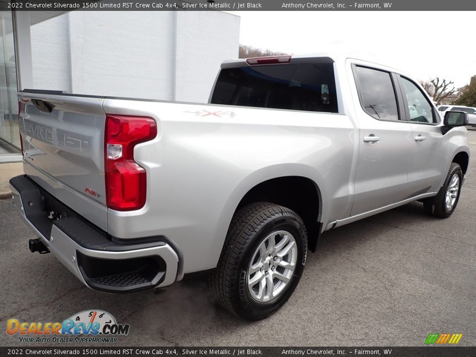 2022 Chevrolet Silverado 1500 Limited RST Crew Cab 4x4 Silver Ice Metallic / Jet Black Photo #3
