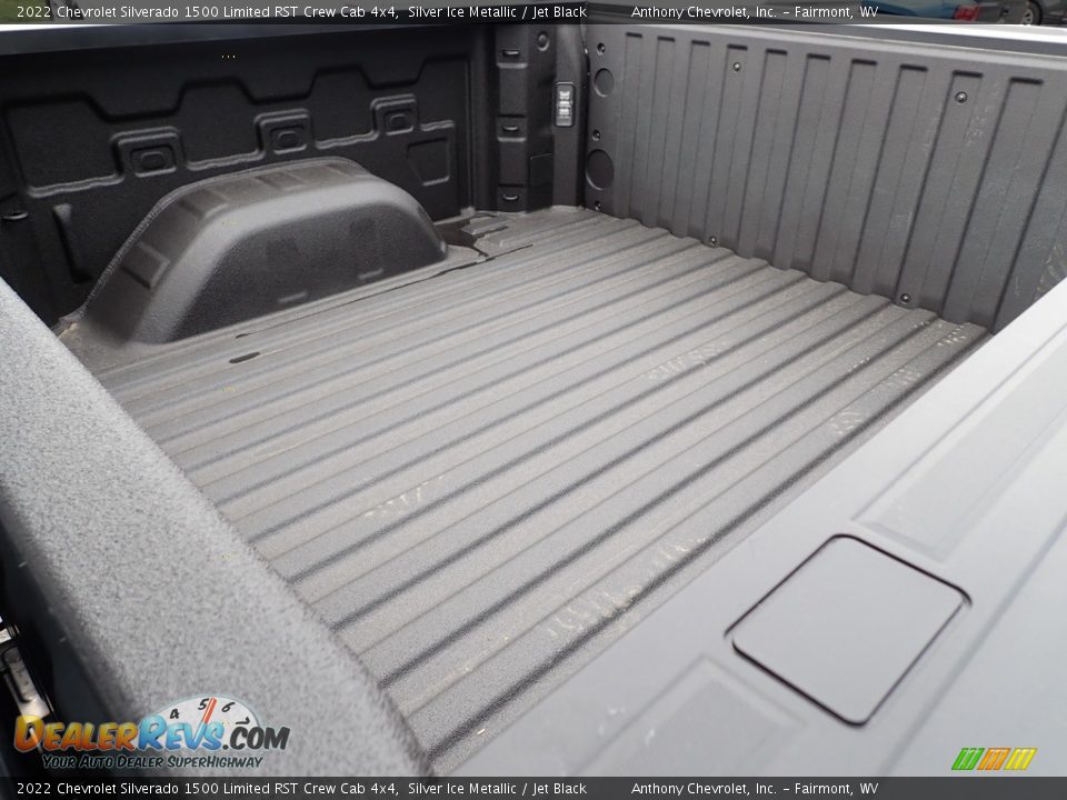2022 Chevrolet Silverado 1500 Limited RST Crew Cab 4x4 Silver Ice Metallic / Jet Black Photo #12