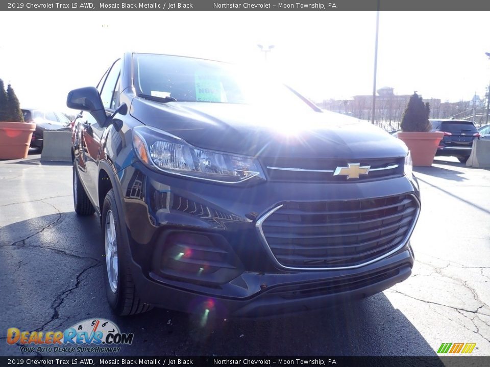 2019 Chevrolet Trax LS AWD Mosaic Black Metallic / Jet Black Photo #12