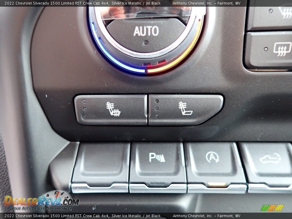 2022 Chevrolet Silverado 1500 Limited RST Crew Cab 4x4 Silver Ice Metallic / Jet Black Photo #18