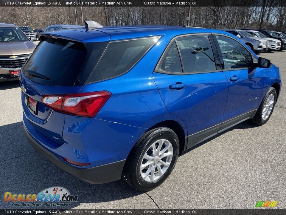 2019 Chevrolet Equinox LS AWD Kinetic Blue Metallic / Medium Ash Gray Photo #4