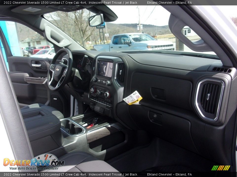 2022 Chevrolet Silverado 1500 Limited LT Crew Cab 4x4 Iridescent Pearl Tricoat / Jet Black Photo #23
