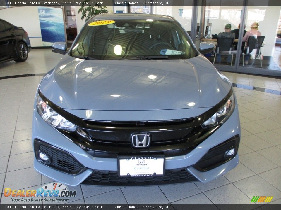 2019 Honda Civic EX Hatchback Sonic Gray Pearl / Black Photo #2
