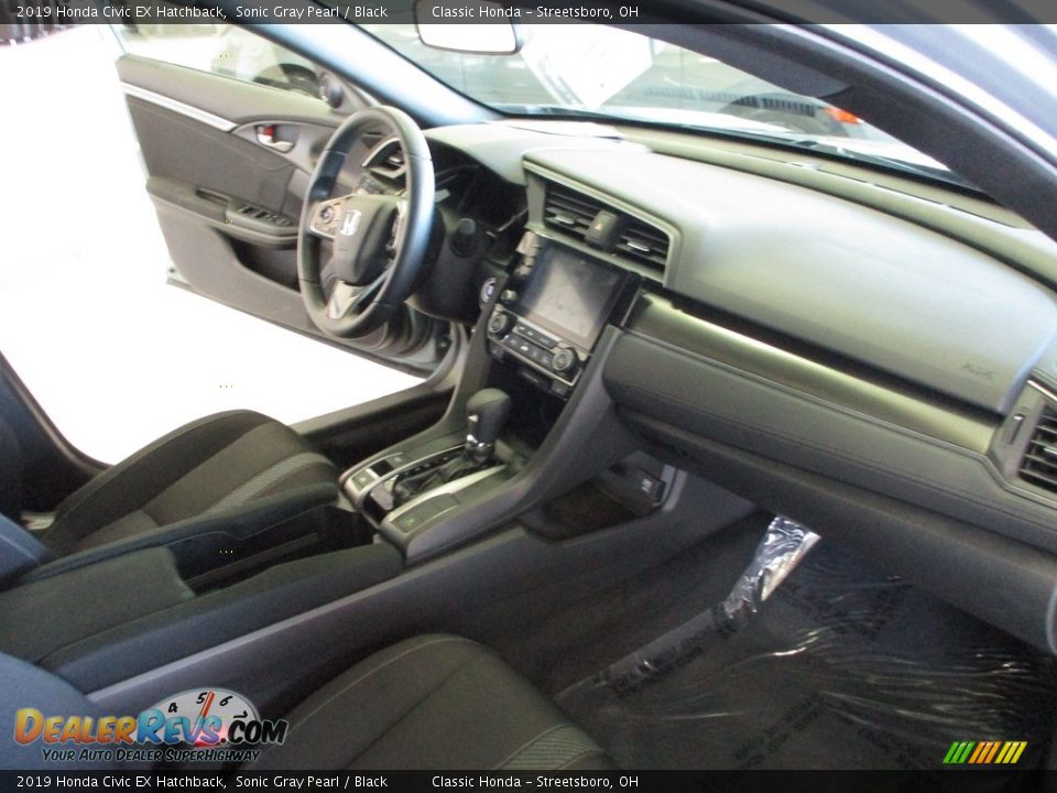 2019 Honda Civic EX Hatchback Sonic Gray Pearl / Black Photo #15