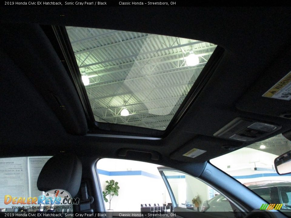 2019 Honda Civic EX Hatchback Sonic Gray Pearl / Black Photo #17